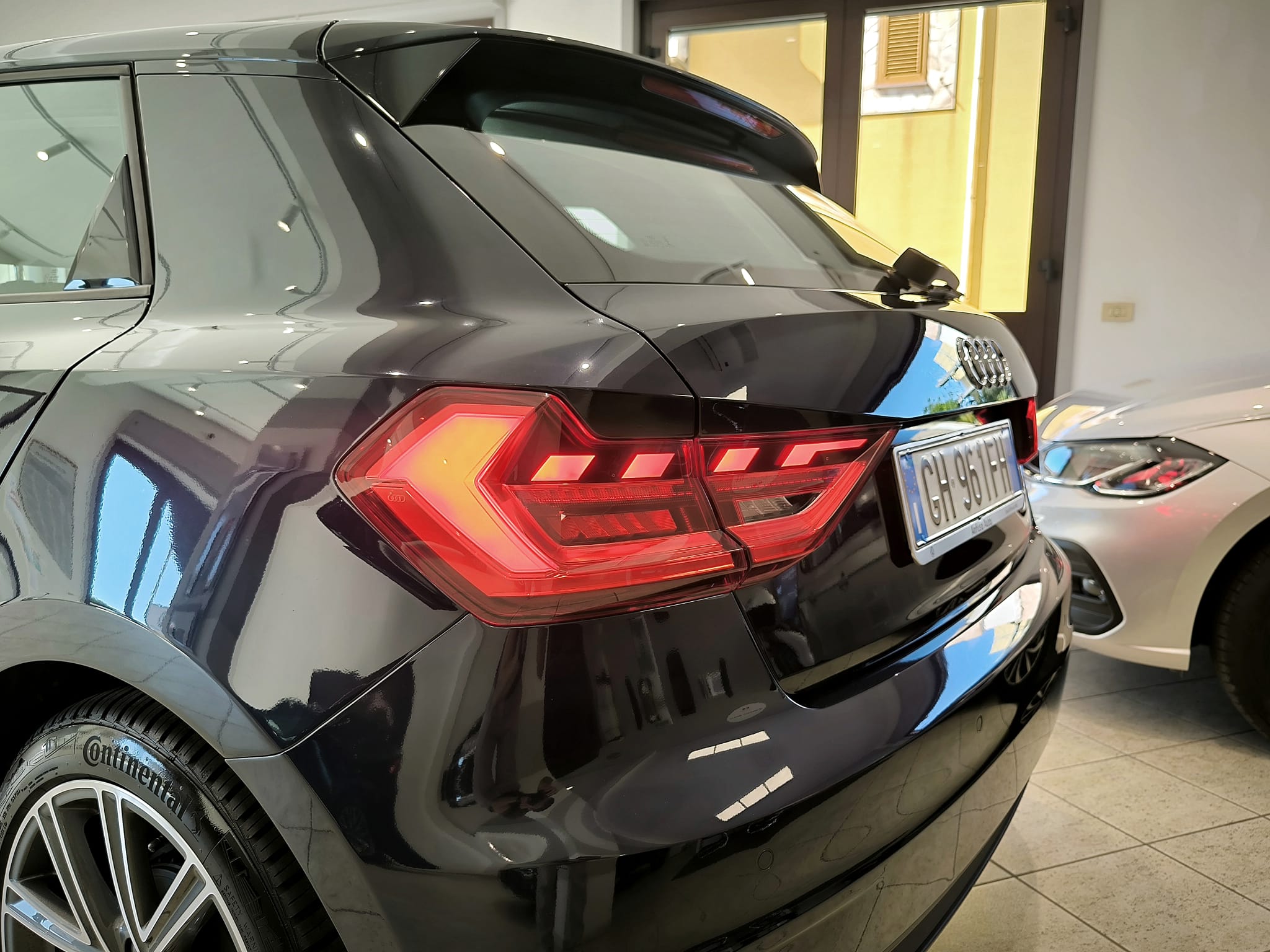 Audi A1 25 Sportback 1.0 Tfsi 95 Cv S-tronic Admired - immagine 6