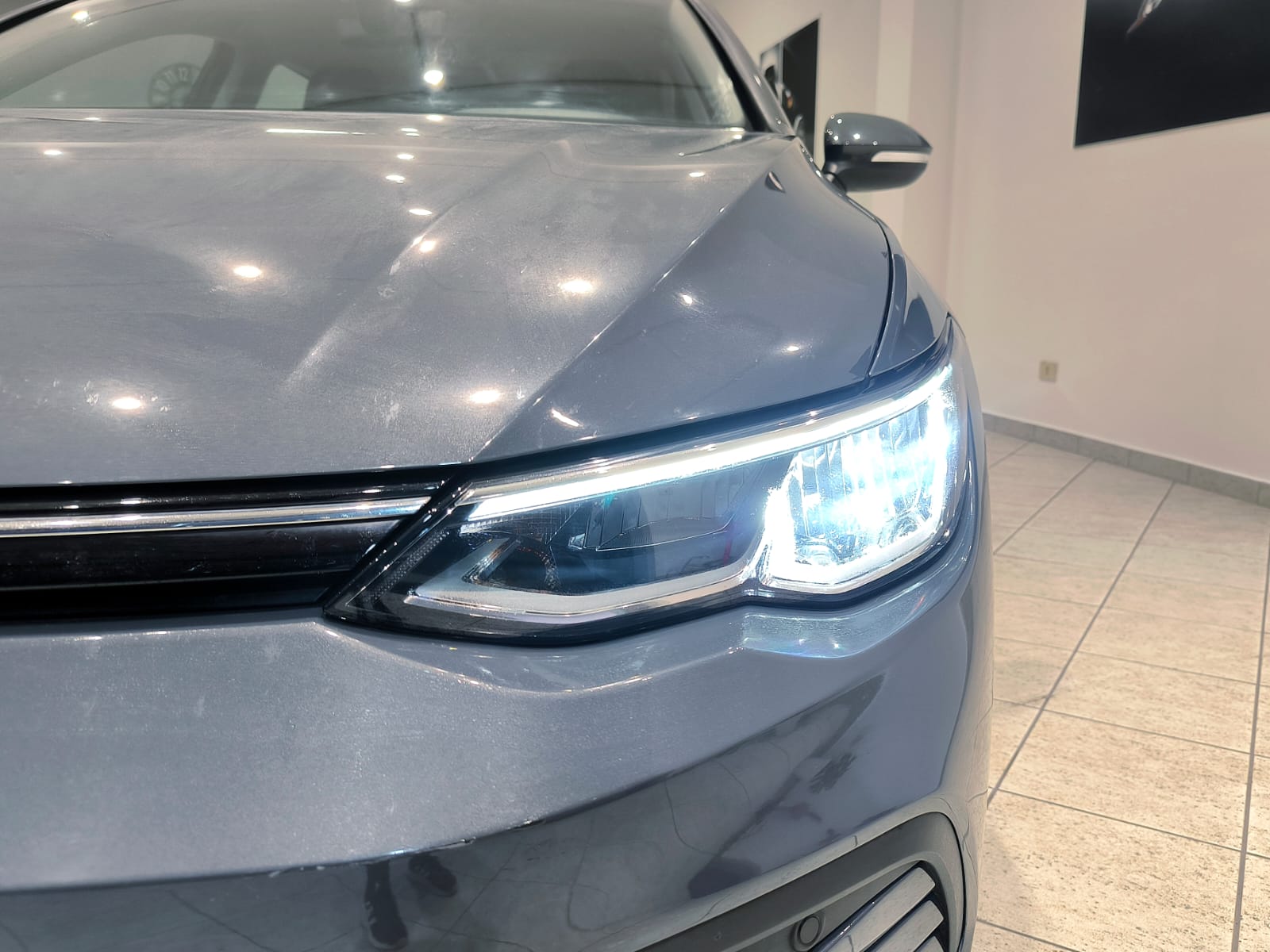 VW Golf 1.0 eTsi Evo Dsg Life - immagine 3