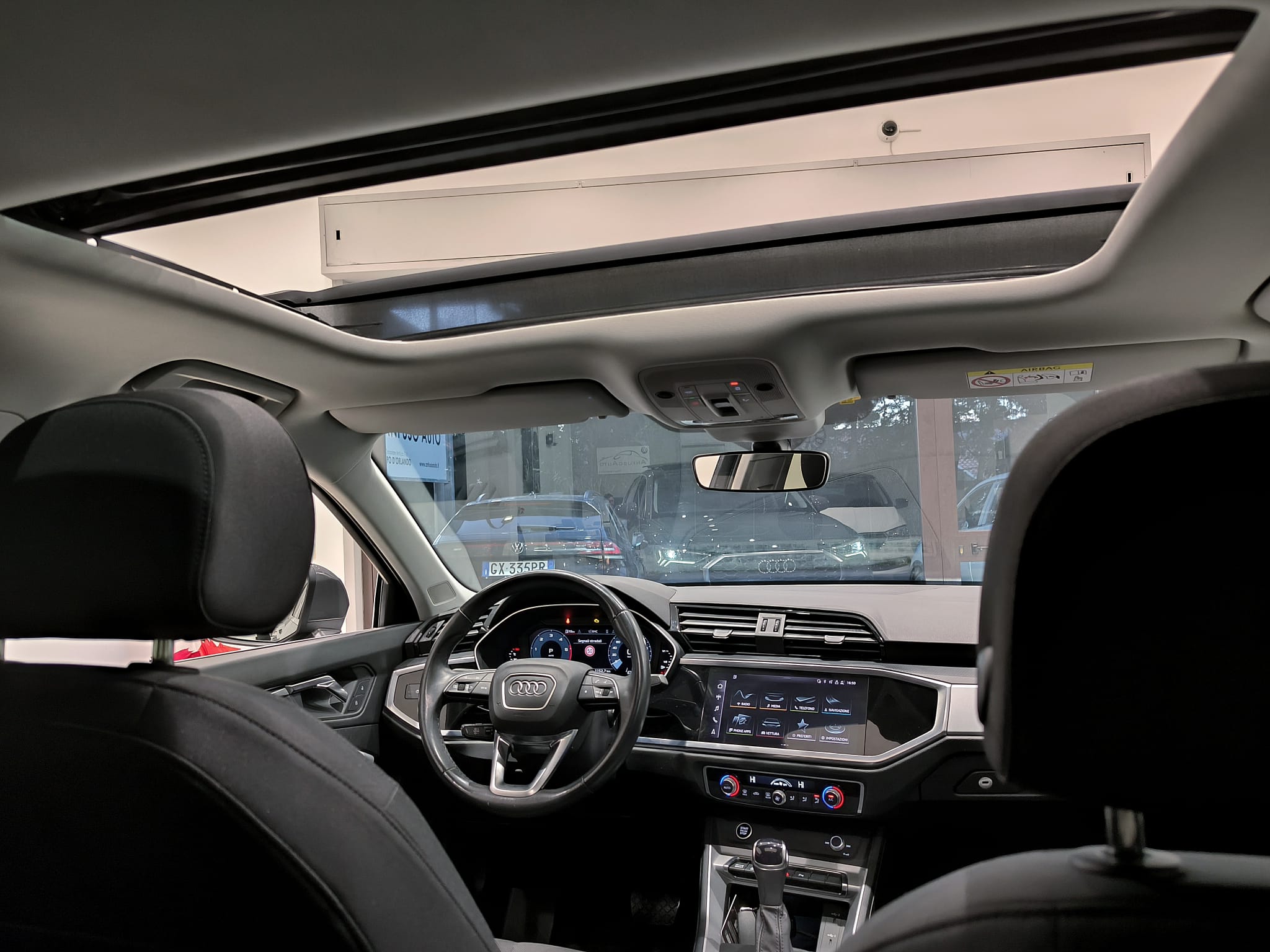 Audi Q3 Sportback 35 Tdi 2.0 150 Cv S-Tronic Business Plus - immagine 17