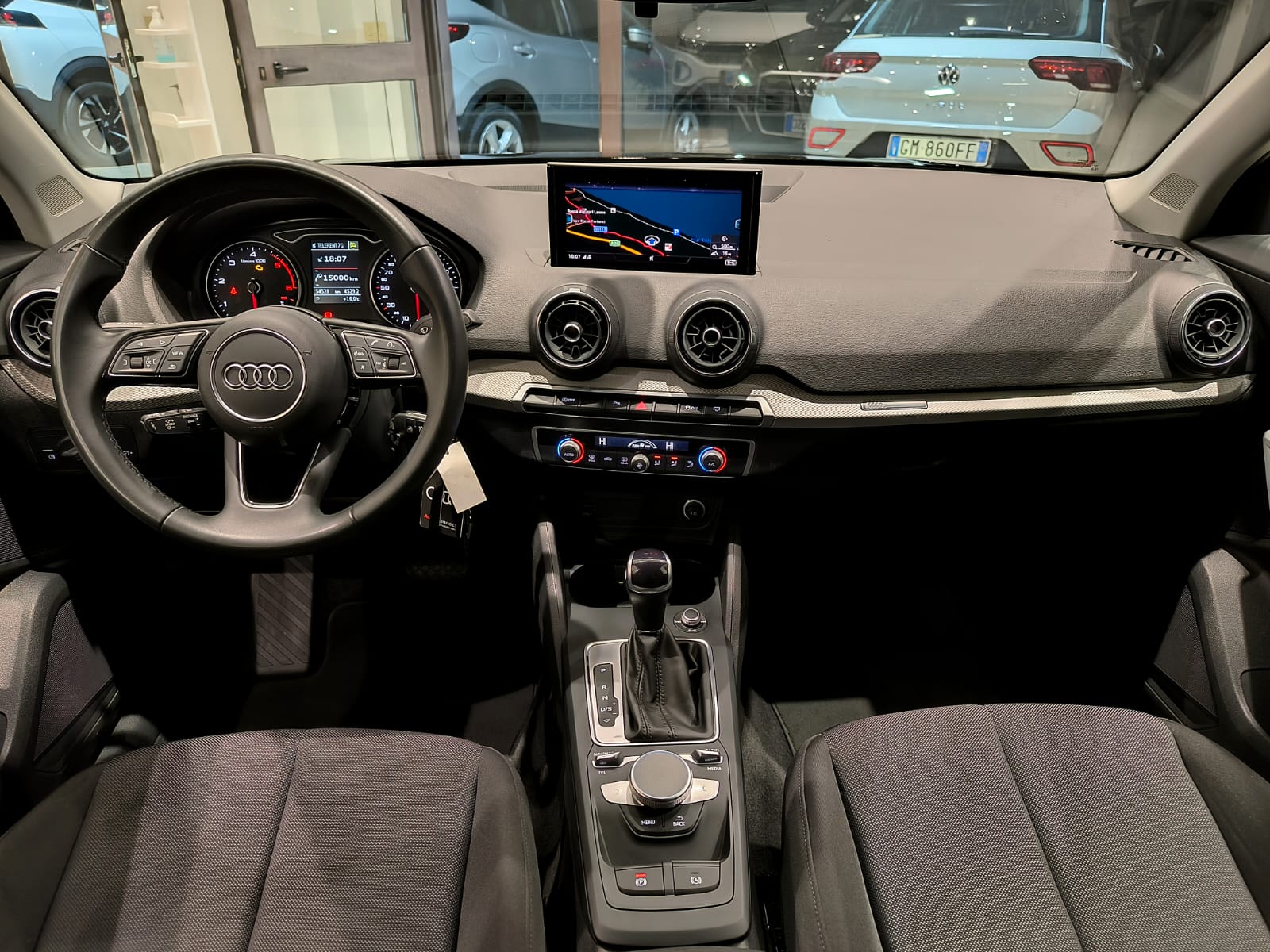 Audi Q2 30 Tdi 116 S-Tronic Business - immagine 12