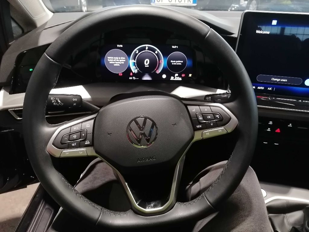 VW Golf 2.0 Tdi 115 cv Life - immagine 8