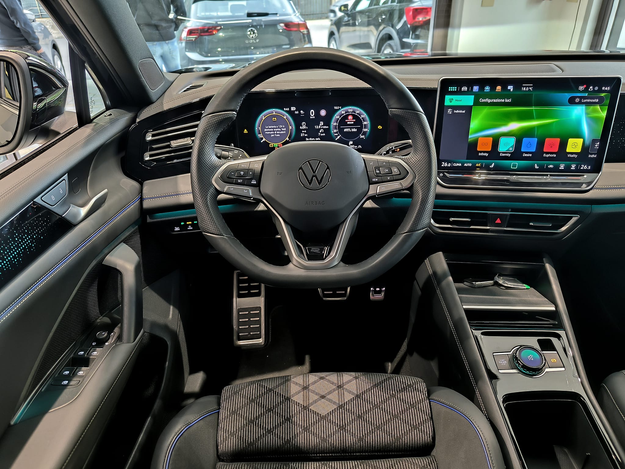 VW Tiguan 2.0 Tdi150 CV Dsg R-Line - immagine 15