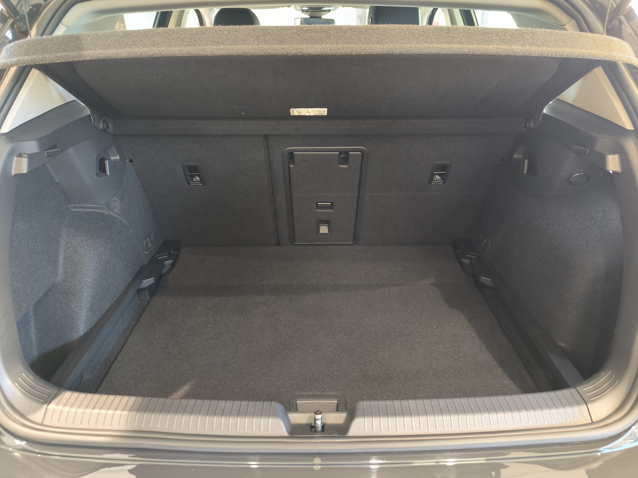 VW Golf 2.0 Tdi 115 cv Dsg Life - immagine 26