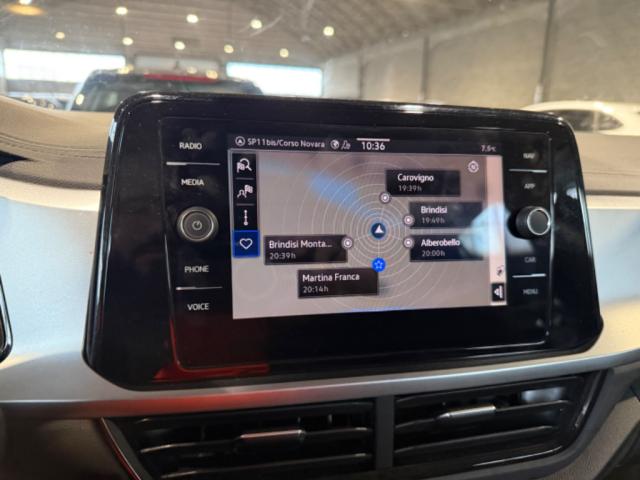 VW T-Roc 2.0 Tdi 115 Cv Life - immagine 9